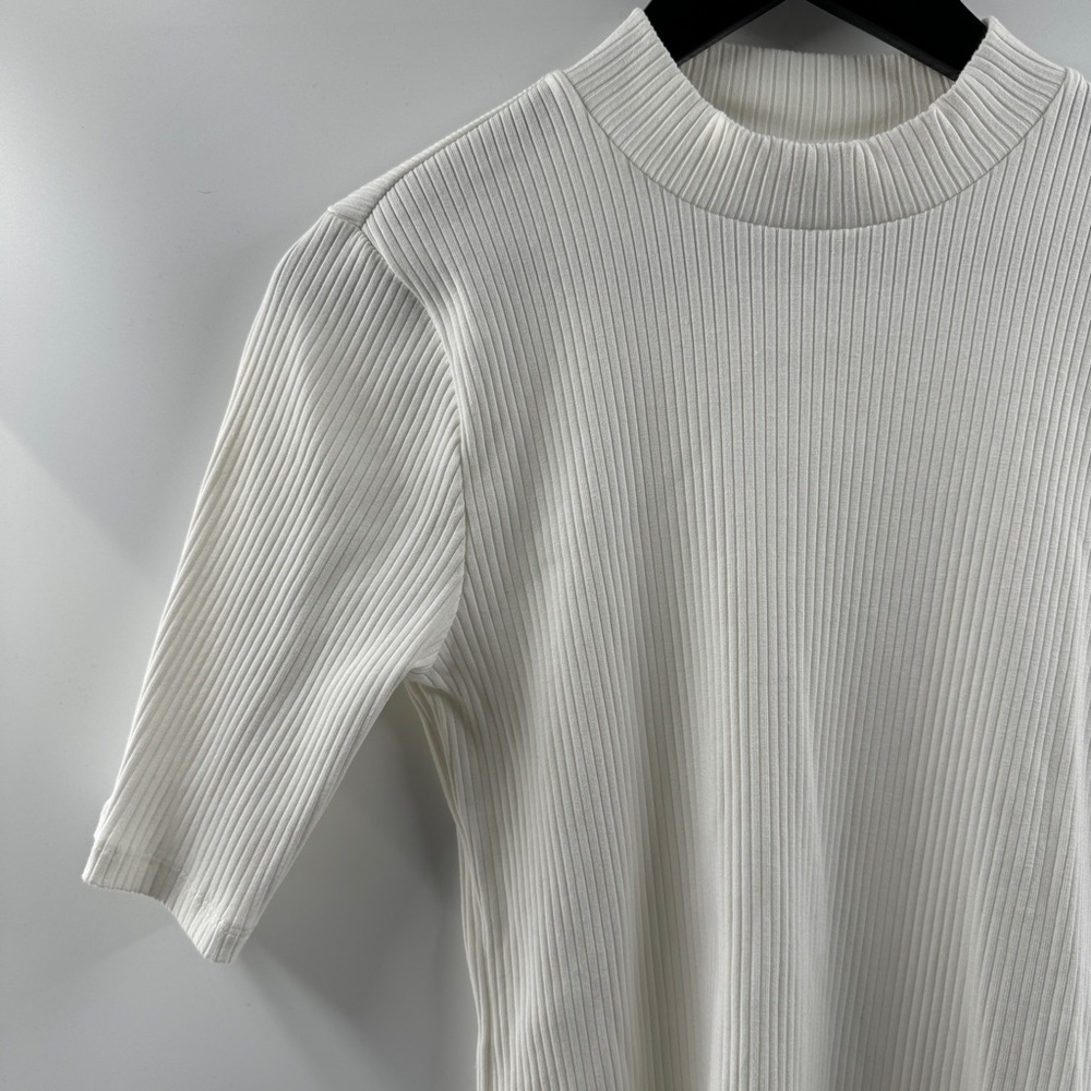 Old Navy White Ribbed High Neck Half Sleeve Top Size Large - Picture 2 of 7